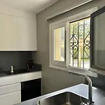 Casa Almadrava 아파트 *